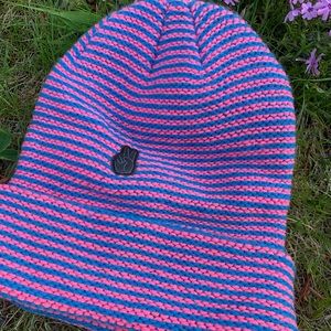 SEGAL | Peace Sign Beanie